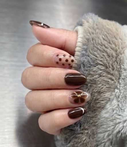 Floral Bloom Nail Art